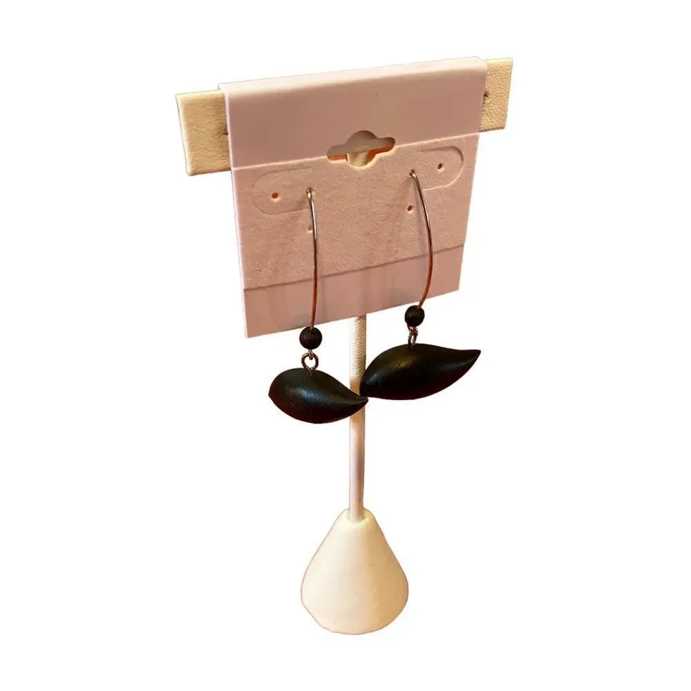 Simple Black bird wood earrings on thin silver toned wire. Very pretty